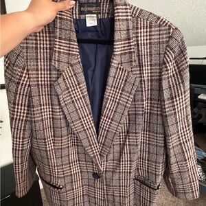 Requirements Plaid Single-Button Blazer in Navy, Cream & Burgundy